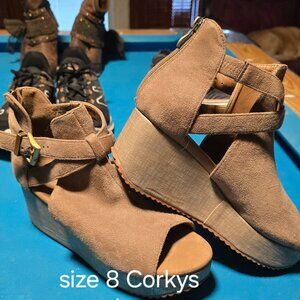 Corky shoes